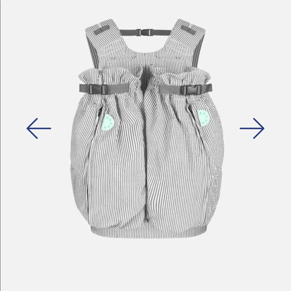 Weego. Twin carrier. With dust bag for storage.